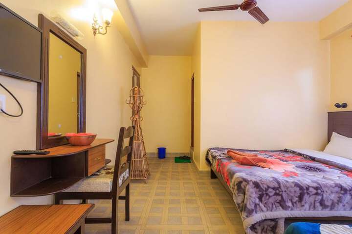 Room 4 of 29
