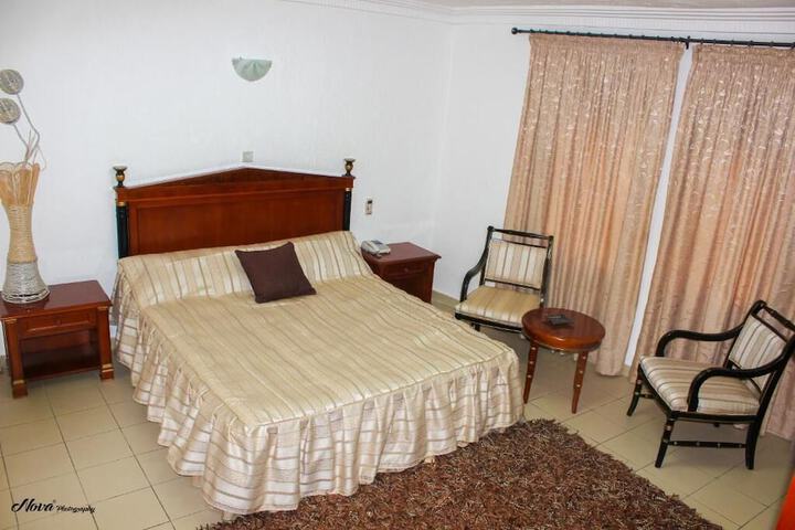 Room 21 of 62