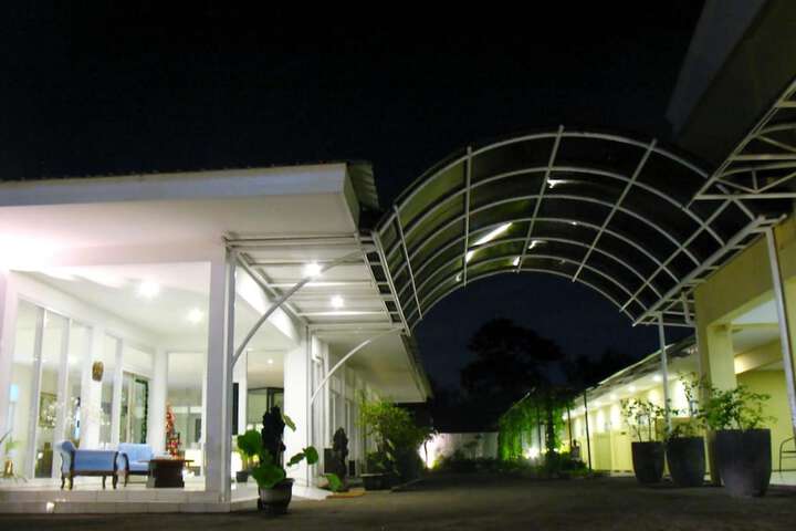 Hotel 23 of 29