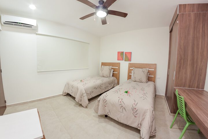 Room 3 of 30