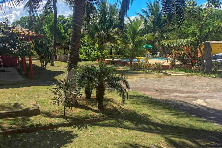 Property Grounds 37 of 45
