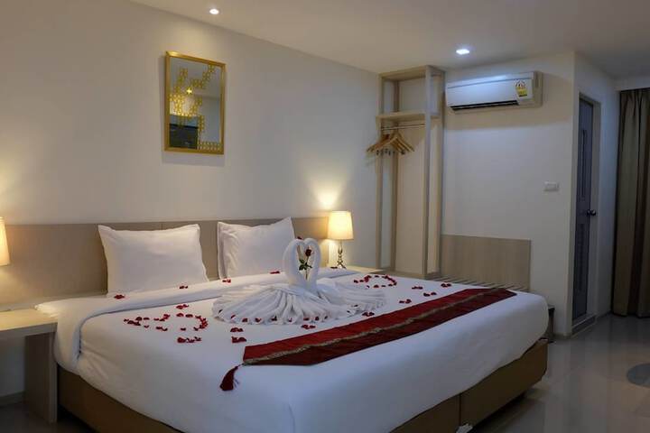 Room 27 of 110