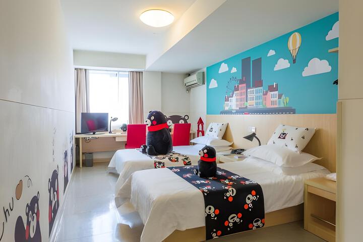 rooms