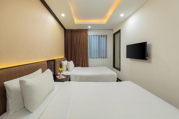 Room 46 of 112