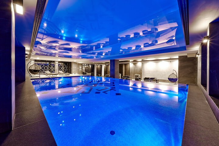 Pool 26 of 73