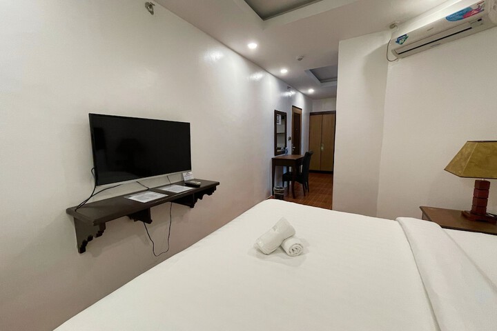 Room 22 of 79