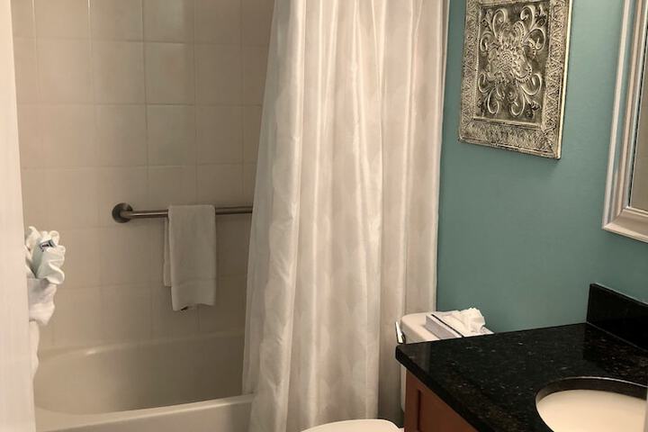 Room 68 of 115