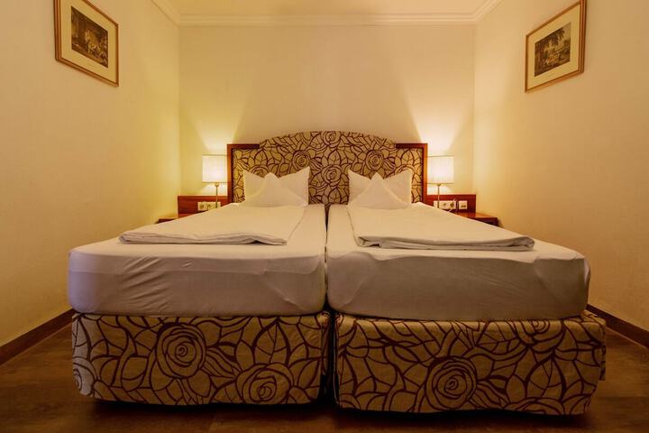 Room 20 of 58