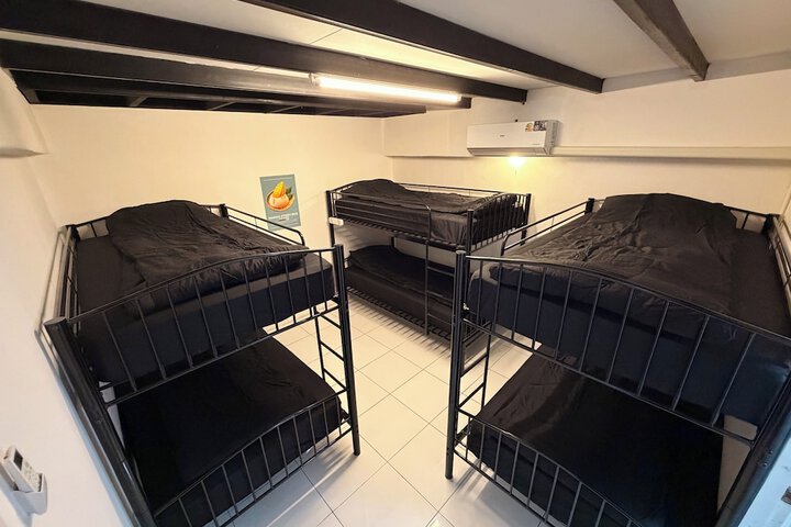 Room 14 of 52