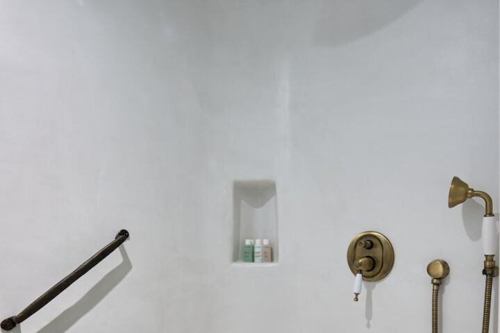 Room 147 of 174