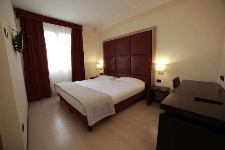 Suite Room