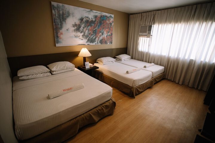 Room 71 of 158