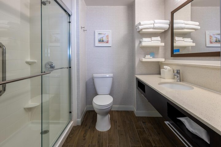 Bathroom shower