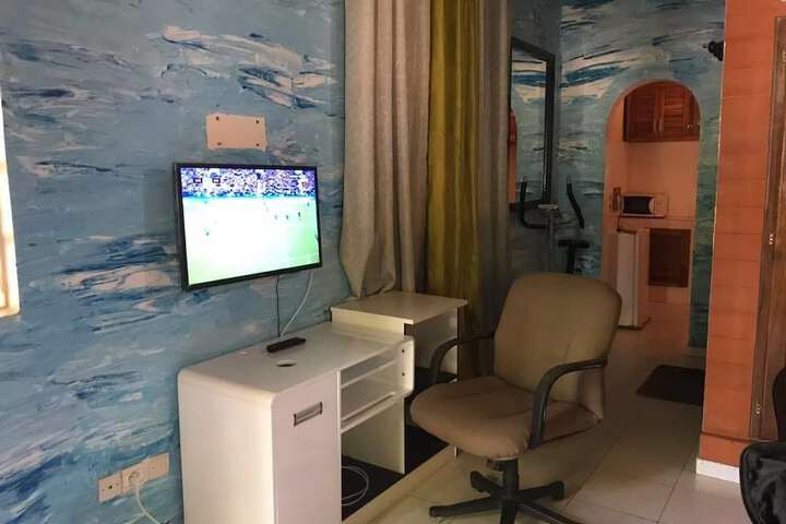 Room 16 of 41