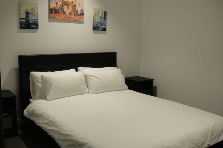 Room 2 of 14