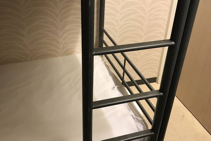 Room 20 of 55