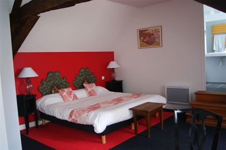 Room 8 of 21