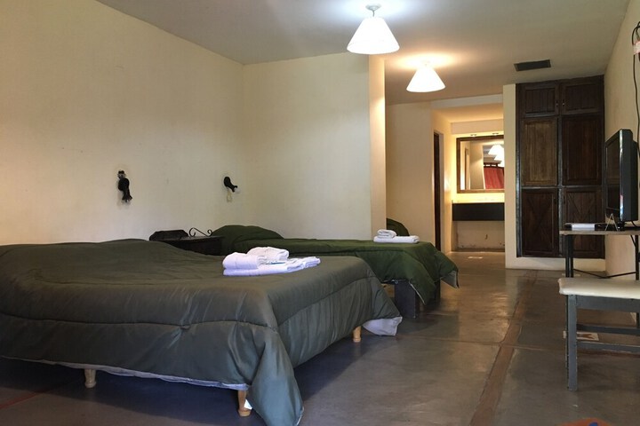 Room 10 of 40