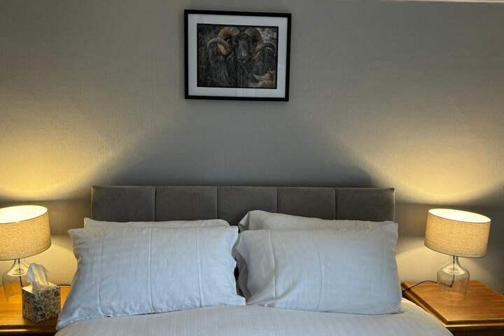 Room 8 of 8