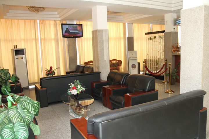 Hotel Interior 6 of 28