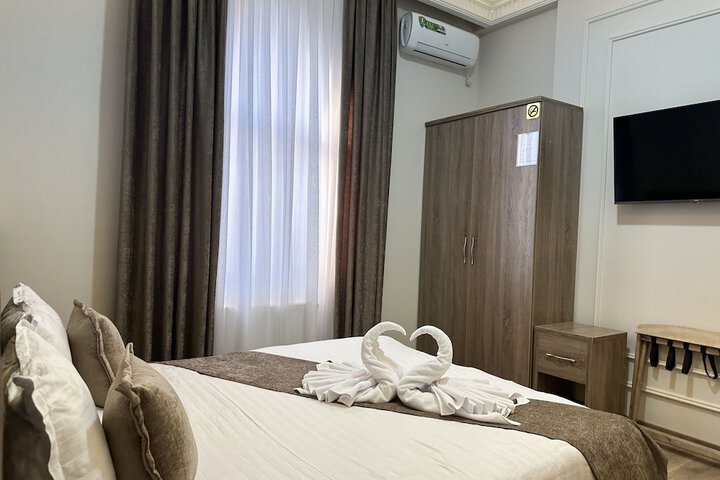 Room 31 of 69