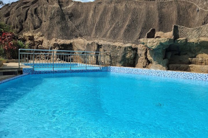 Pool 42 of 63