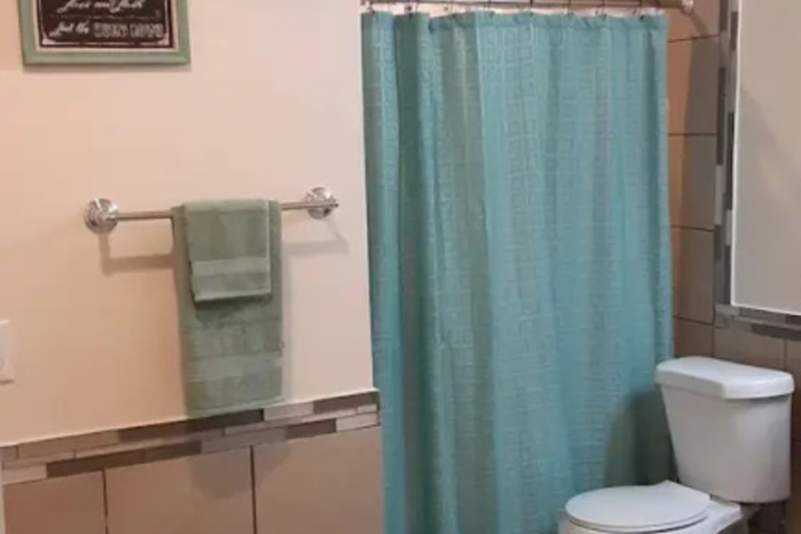 Room 5 of 5