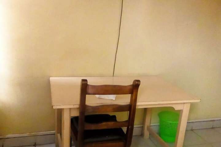 Room 11 of 24