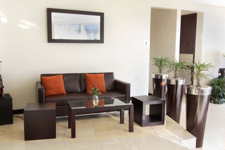 Hotel Interior 7 of 118