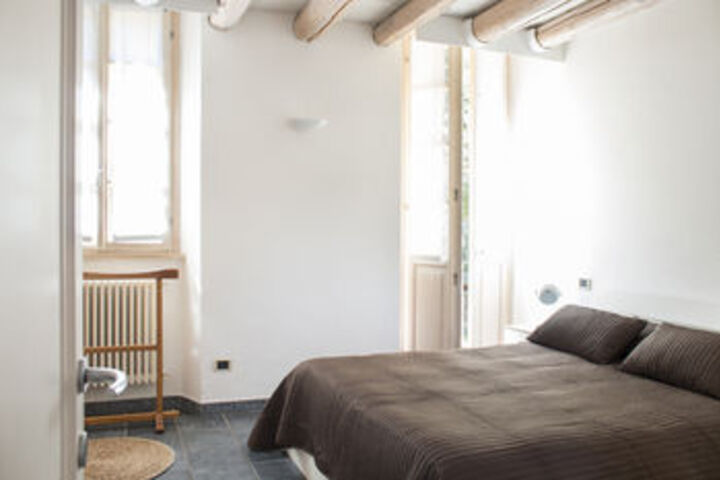 Room 62 of 145