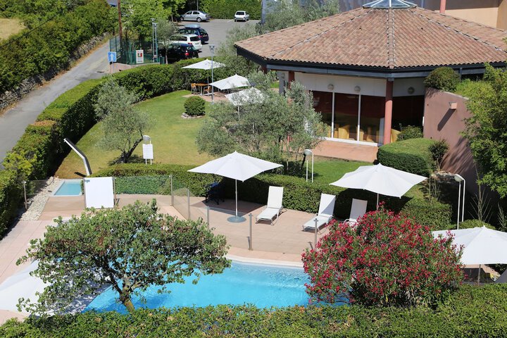 Hotel 46 of 47