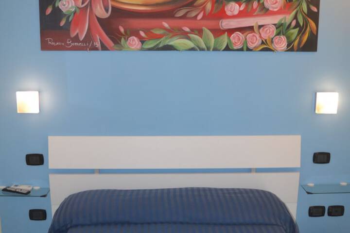 Room 7 of 22
