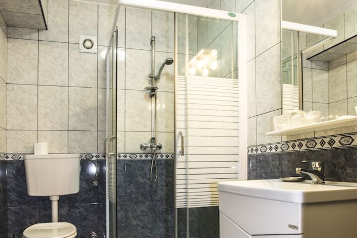 Bathroom Interior Photo