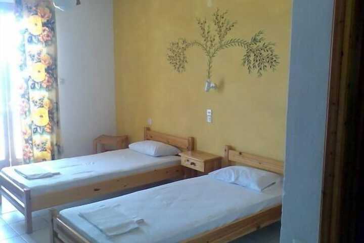 Room 111 of 119