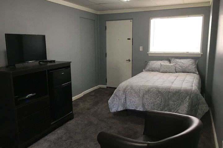 Room 2 of 22