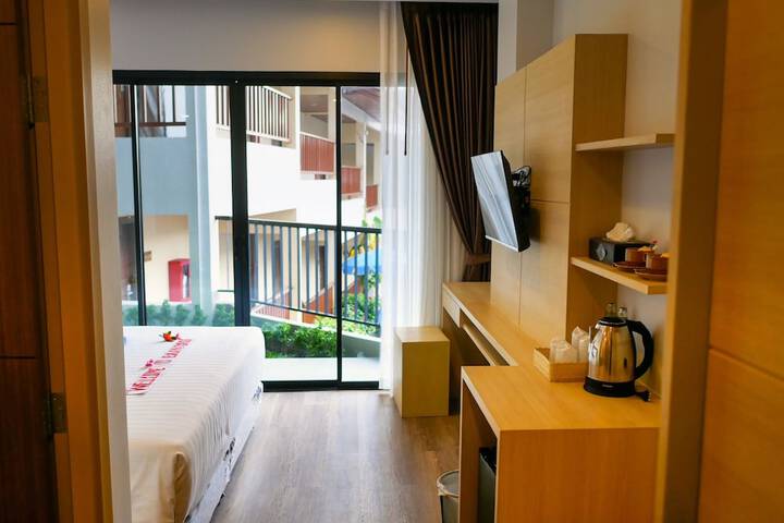 Room 26 of 90
