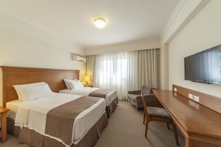 Room 10 of 59