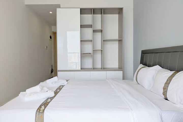Room 18 of 65