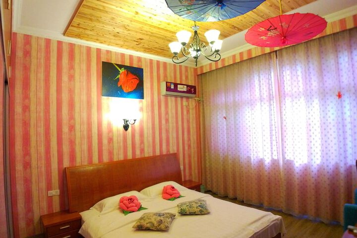 Room 10 of 24