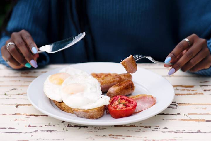 Breakfast/Coffee Service 21 of 35