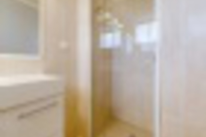 Room 207 of 216
