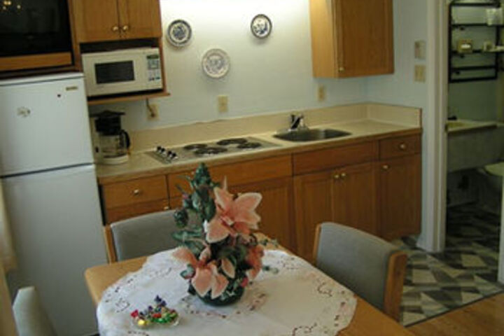 Room 8 of 15