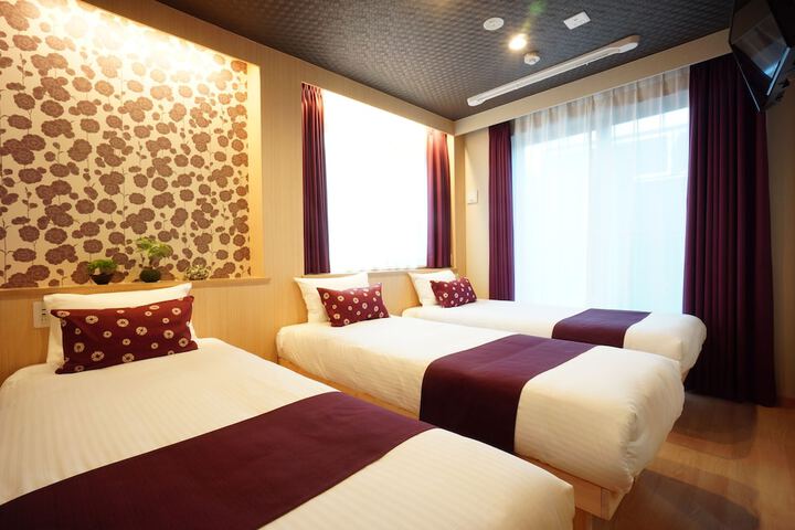 Room 12 of 41