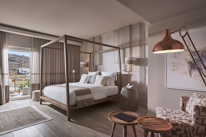 Room 21 of 184