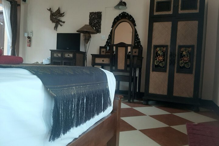 Room 10 of 68
