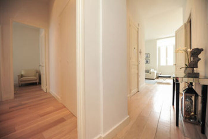 Room 31 of 64