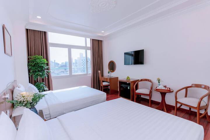 Room 50 of 125