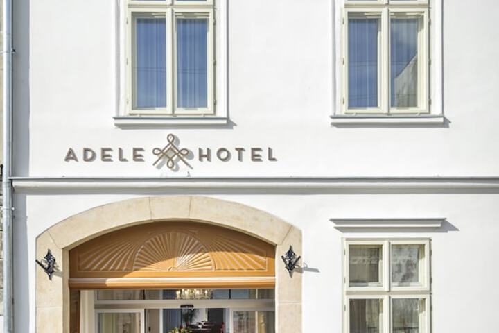 Hotel 38 of 42
