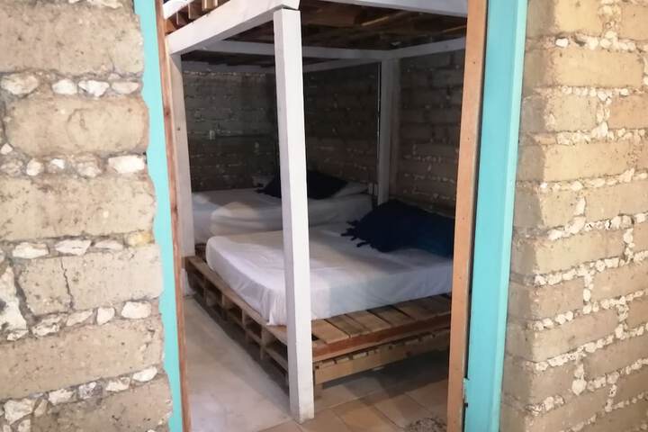 Room 15 of 50