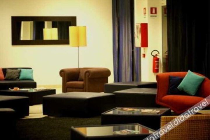 Hotel Interior 5 of 23